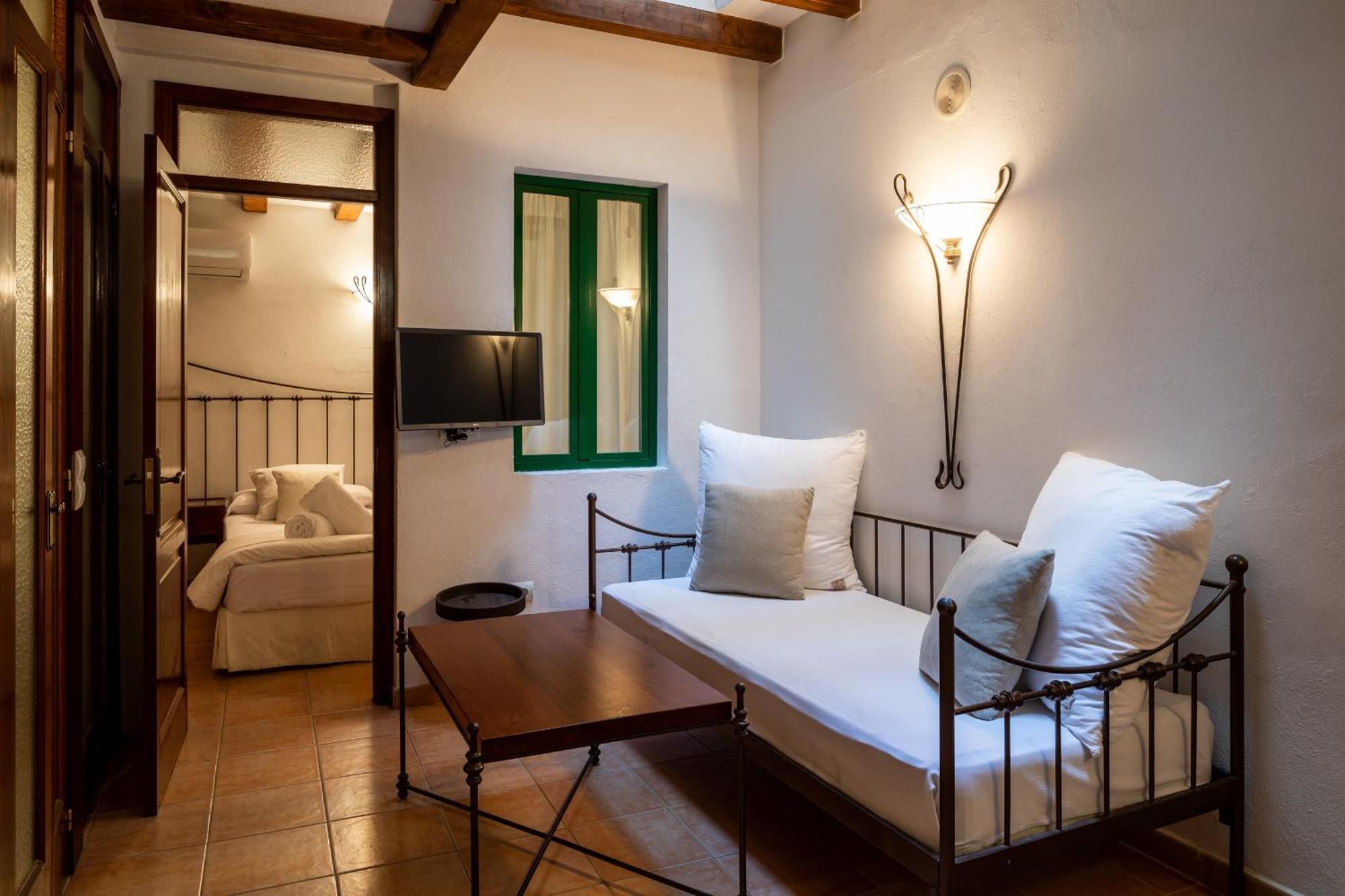 Apartamentos Mariano Ibiza Eksteriør billede